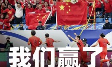 爱游戏电竞-精彩对攻，球员们奋力拼搏争取胜利的简单介绍