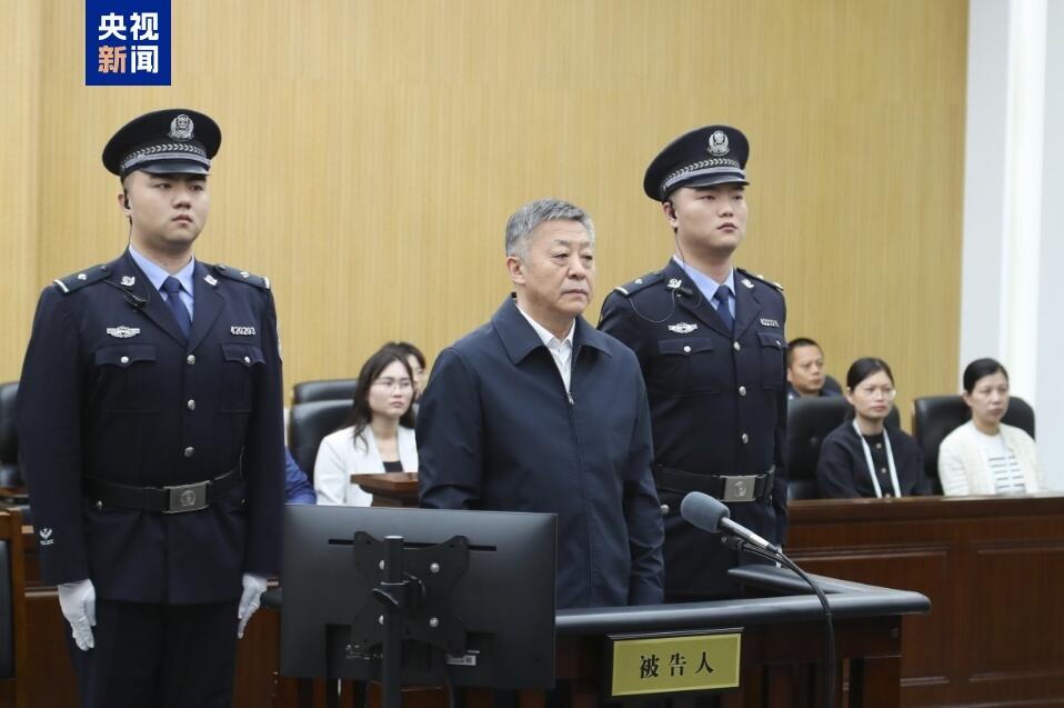 ayx历时超1年半！杜兆才案时间线：去年4月接受调查，今日被判14年