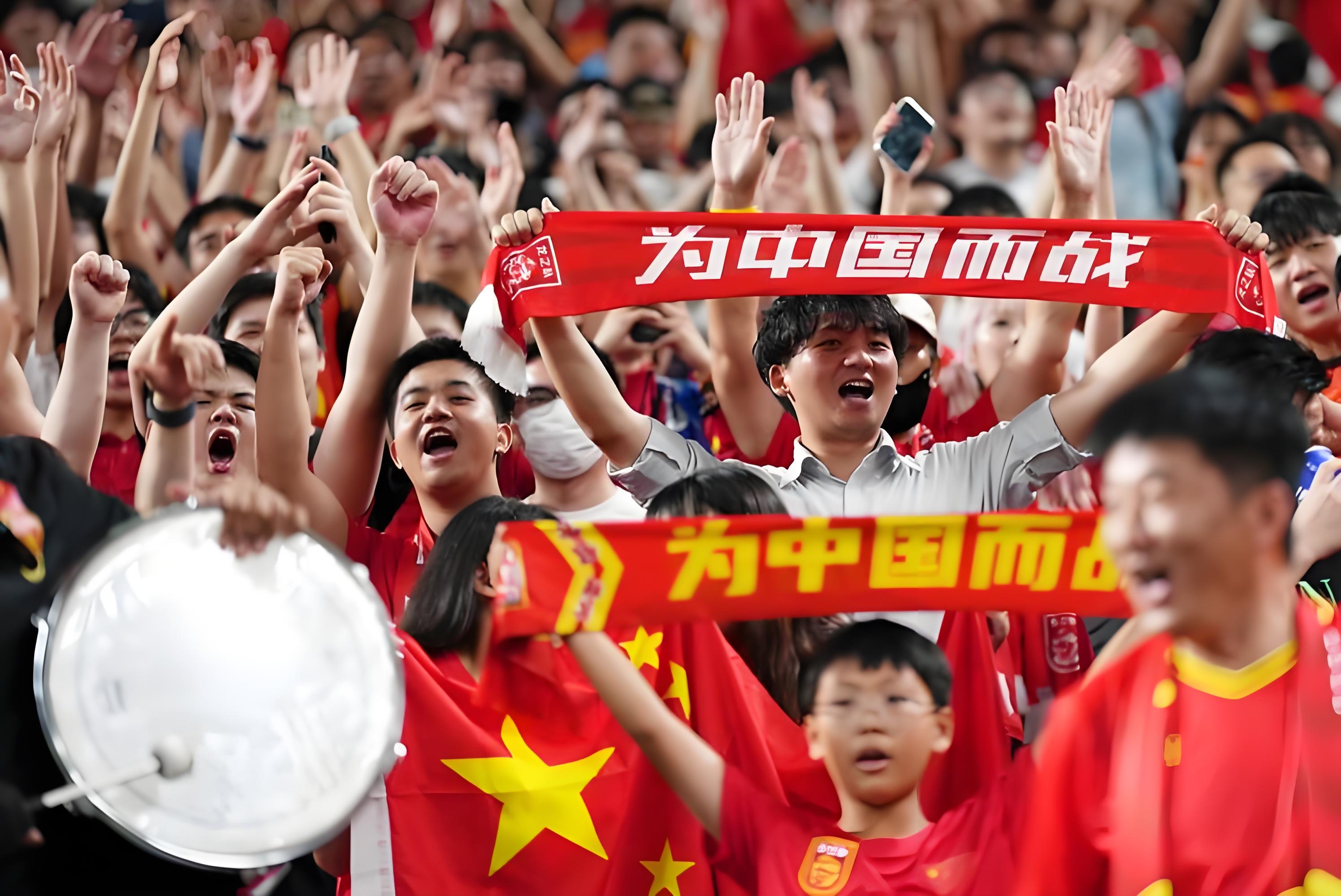 红红火火：国际国家杯赛掀起热潮的简单介绍